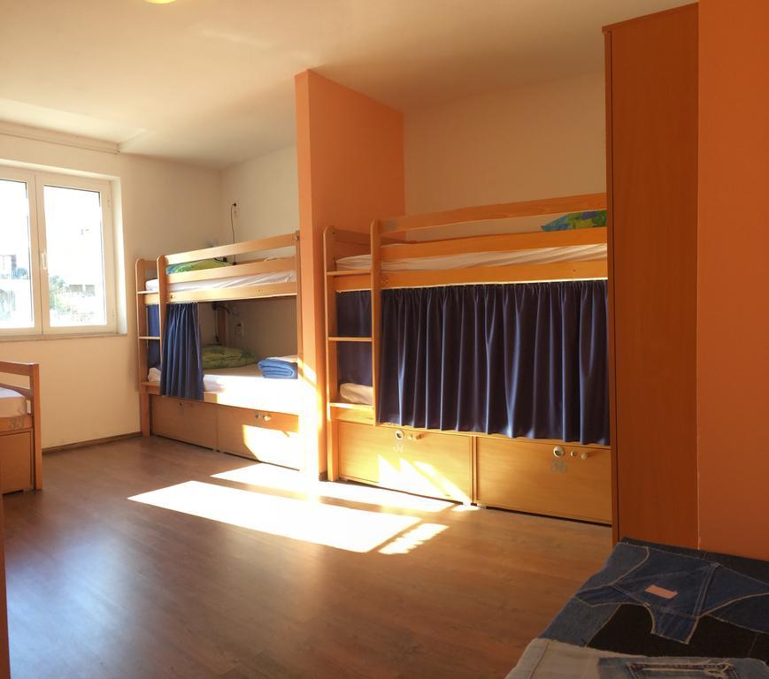Hostel Marina トロギール エクステリア 写真